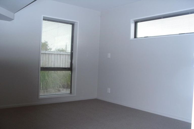 Photo of property in 1/450 Barbadoes Street, Edgeware, Christchurch, 8013