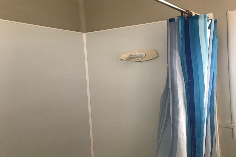 Photo of property in 37 Gibson Road, Dinsdale, Hamilton, 3204