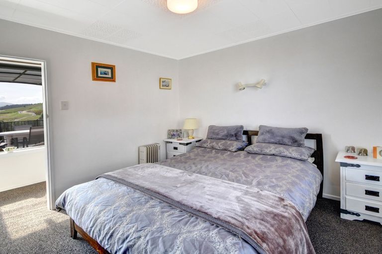 Photo of property in 9 Tweed Street, Kinmont Park, Mosgiel, 9024