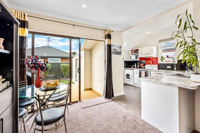 Photo of property in 18 Ebdentown Street, Ebdentown, Upper Hutt, 5018