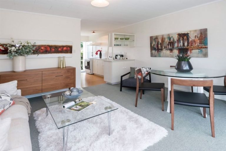 Photo of property in 3/68a Ridge Road, Howick, Auckland, 2014