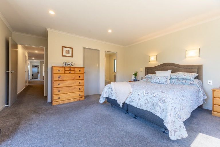 Photo of property in 95 Weggery Drive, Waikanae Beach, Waikanae, 5036