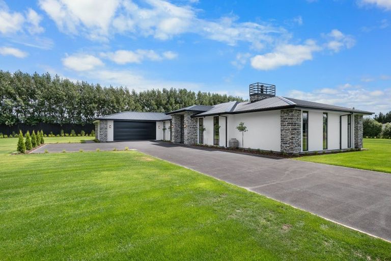 Photo of property in 21 Classiebawn Lane, Prebbleton, 7676