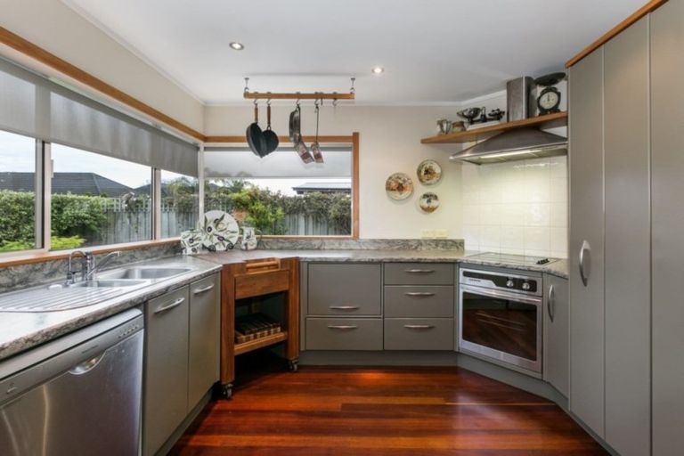 Photo of property in 305 Church Road, Greenmeadows, Napier, 4112