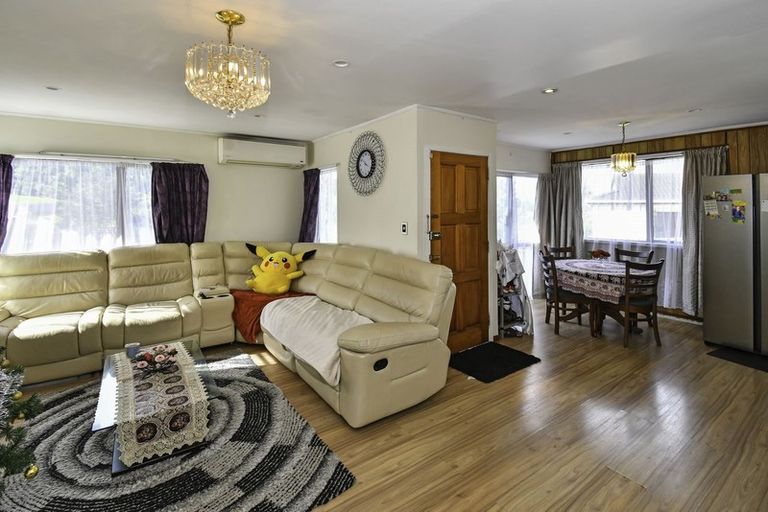 Photo of property in 44 Aronia Way, Goodwood Heights, Auckland, 2105