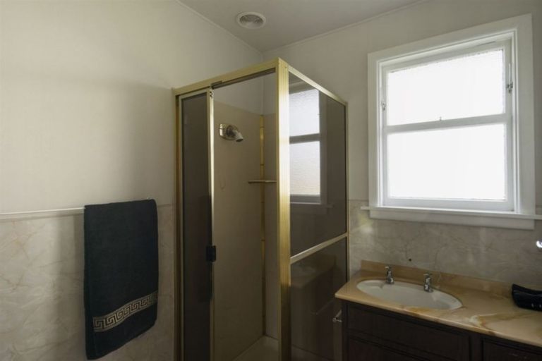 Photo of property in 373 Yaldhurst Road, Russley, Christchurch, 8042