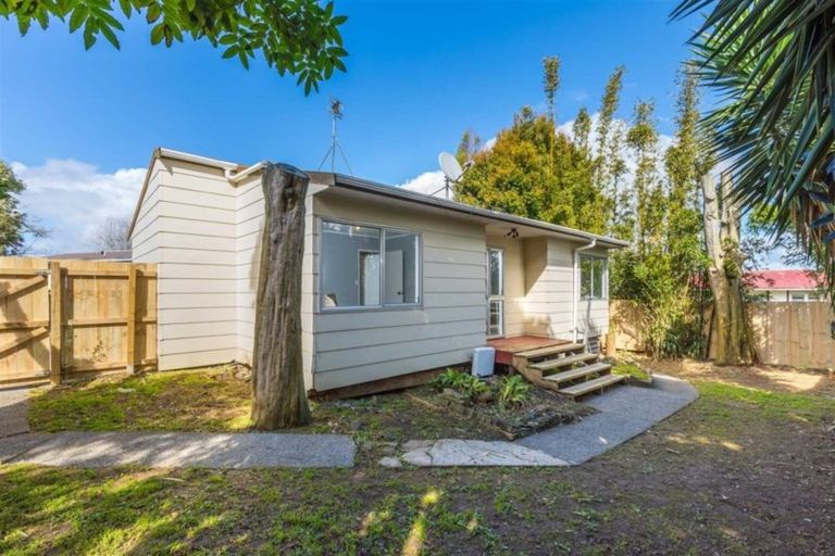 Photo of property in 1/183a Coxhead Road, Wattle Downs, Auckland, 2103