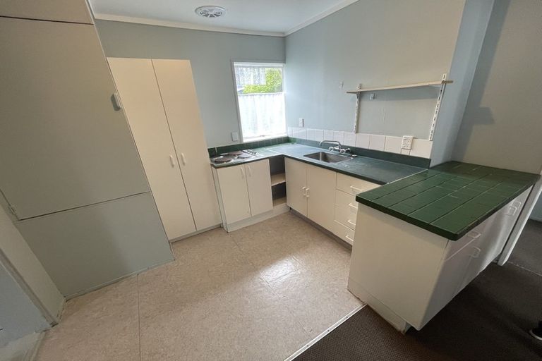 Photo of property in 489 Massey Road, Mangere, Auckland, 2022