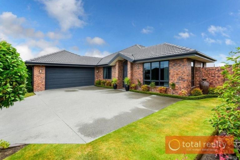 Photo of property in 3 Rosario Place, Aidanfield, Christchurch, 8025
