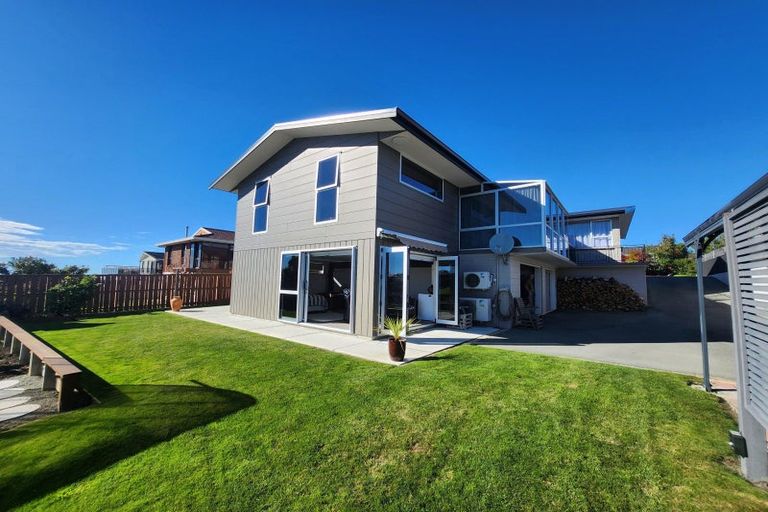 Photo of property in 8 Oakleigh Crescent, Oamaru North, Oamaru, 9400