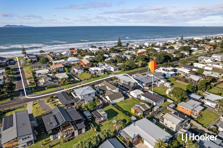 Photo of property in 56b Dillon Street, Waihi Beach, 3611