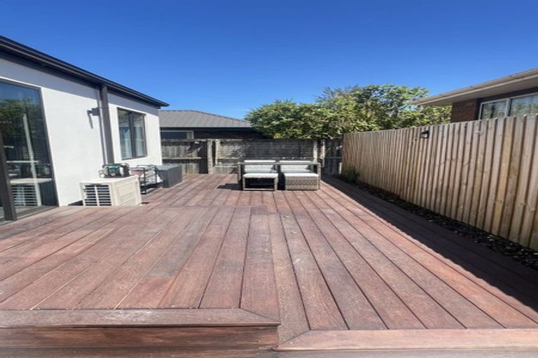 Photo of property in 54b Russley Road, Russley, Christchurch, 8042
