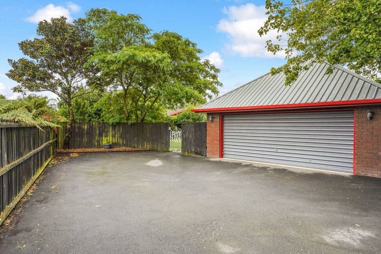 Photo of property in 13 Shanaway Close, Halswell, Christchurch, 8025