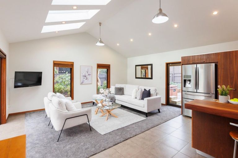 Photo of property in 6f Ihaka Street, Hokowhitu, Palmerston North, 4410