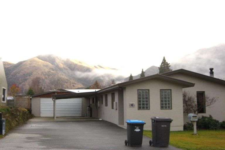 Photo of property in 8 Inverness Crescent, Arrowtown, 9302