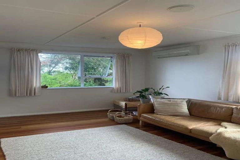 Photo of property in 157 Frankley Road, Frankleigh Park, New Plymouth, 4310