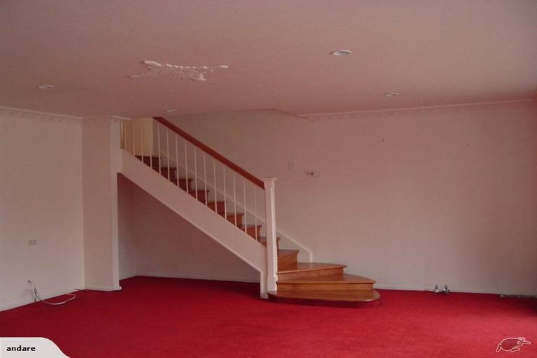 Photo of property in 121 Kendal Avenue, Burnside, Christchurch, 8053