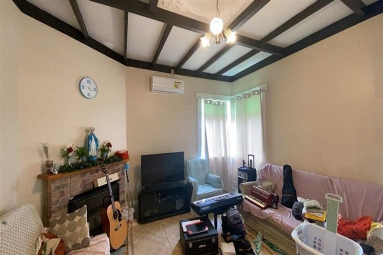 Photo of property in 1/87 Manuroa Road, Takanini, 2112