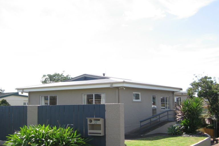 Photo of property in 37 Matua Road, Matua, Tauranga, 3110