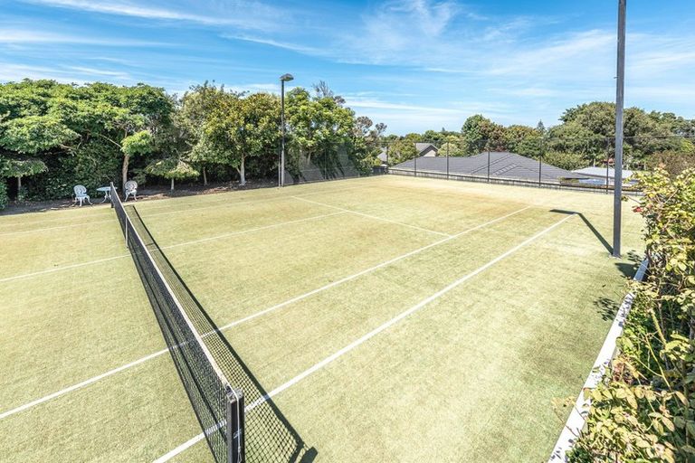 Photo of property in 2 Eaton Crescent, Otamatea, Whanganui, 4500