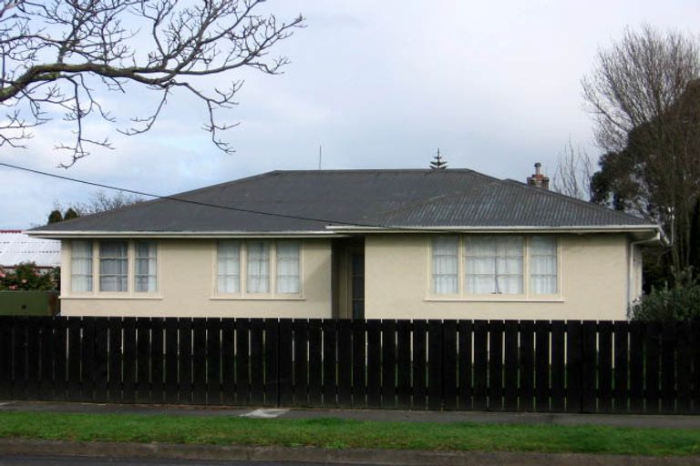 Photo of property in 84 Maxwells Line, Awapuni, Palmerston North, 4412