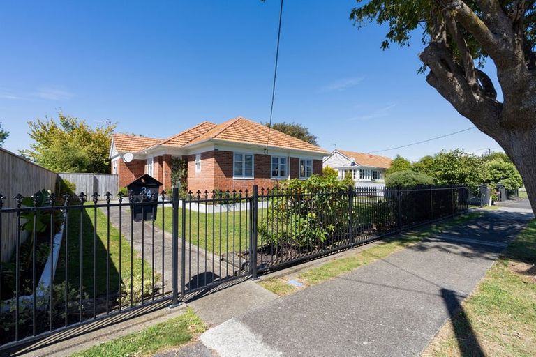 Photo of property in 34 Princes Street, Levin, 5510