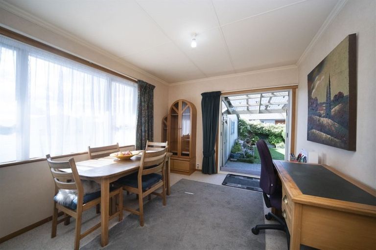 Photo of property in 7 Nairn Crescent, Awapuni, Palmerston North, 4412