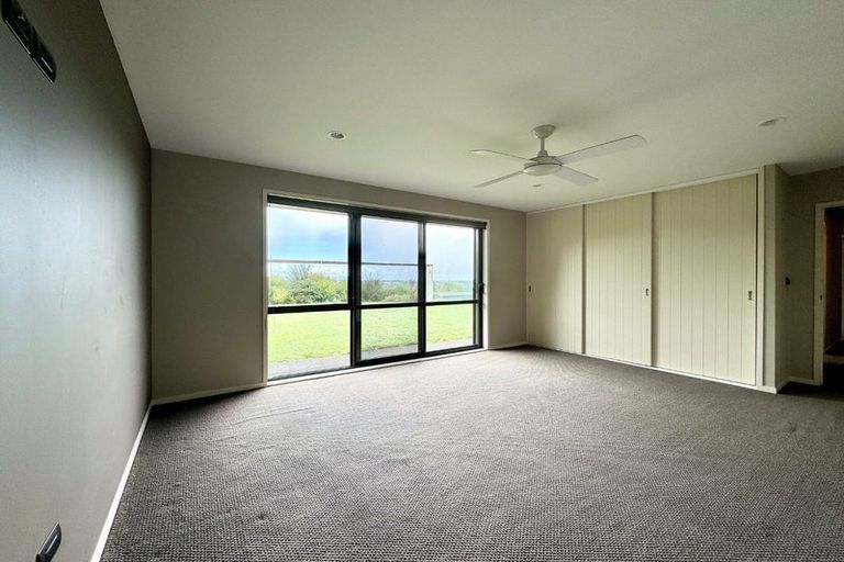 Photo of property in 45 Harry Dreadon Road, Opaheke, Papakura, 2584