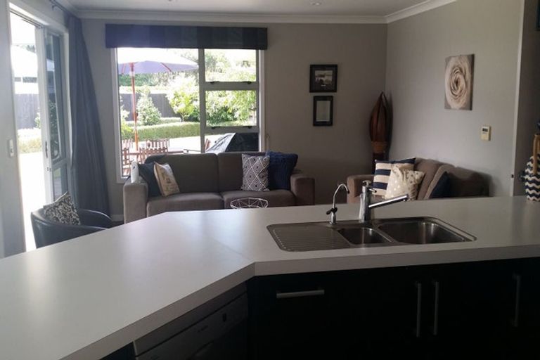 Photo of property in 21 Jasmine Place, Cambridge, 3434