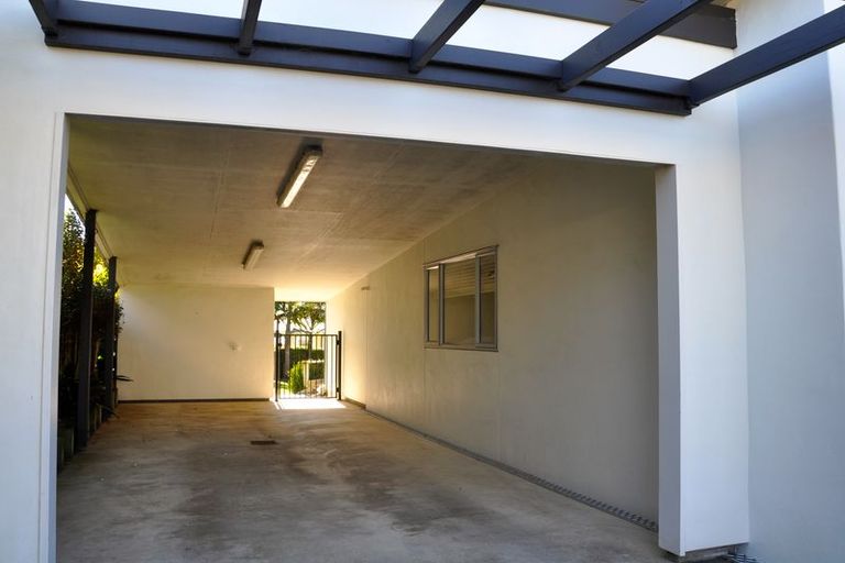 Photo of property in 16 Ocean View Road, Waihi Beach, 3611