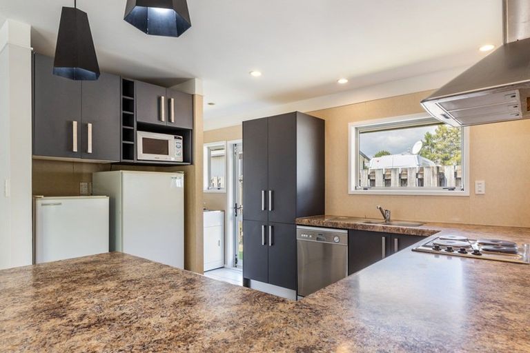 Photo of property in 35 Te Iwiheke Place, Turangi, 3334