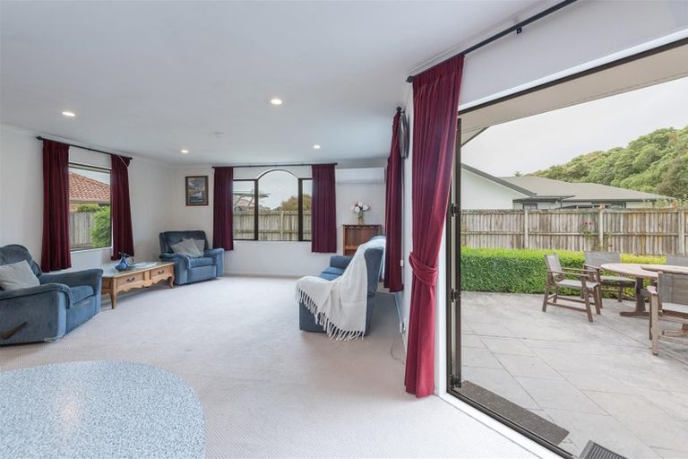 Photo of property in 30 Hoult Crescent, Monaco, Nelson, 7011