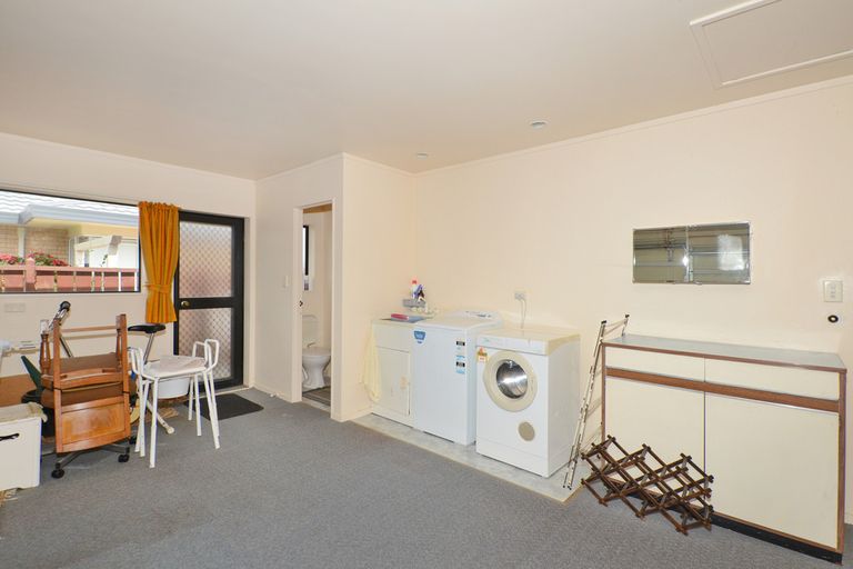 Photo of property in 11 Wordsworth Place, Stoke, Nelson, 7011