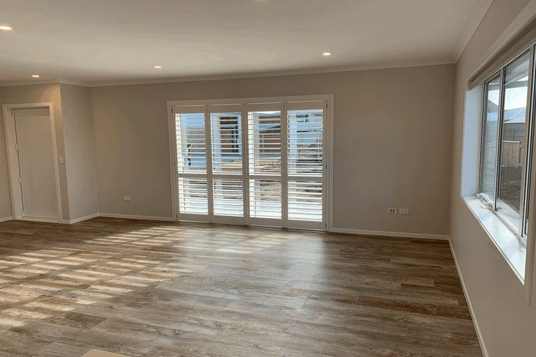 Photo of property in 6 Snappers Lane, Foxton Beach, Foxton, 4815