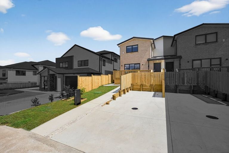 Photo of property in 6 Ballyalton Crescent, Flat Bush, 2019