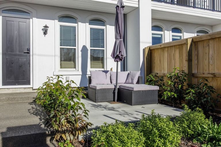 Photo of property in 6/12 Burke Street, Addington, Christchurch, 8024