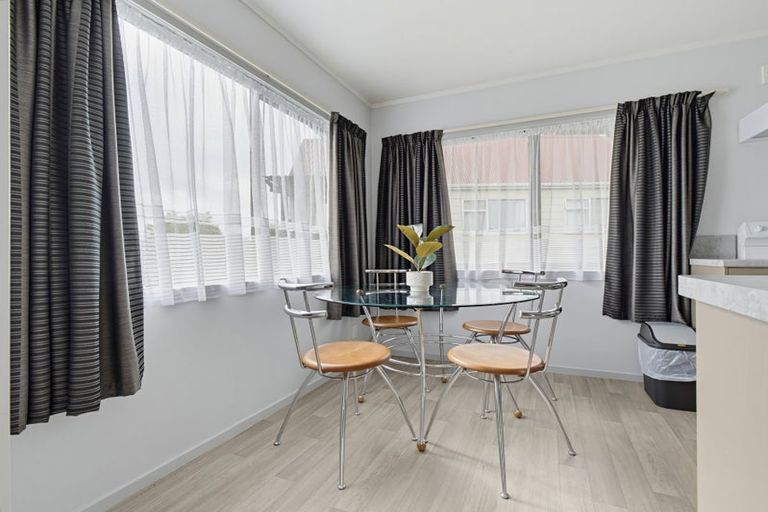Photo of property in 2 Goldie Street, Pukehangi, Rotorua, 3015