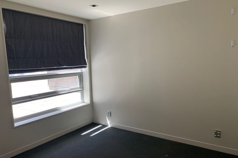 Photo of property in Monument Apartments, 2c/245 Wakefield Street, Te Aro, Wellington, 6011
