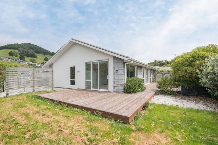 Photo of property in 76 Washbourn Drive, Richmond, 7020