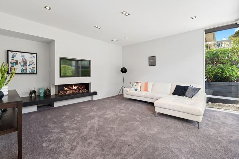 Photo of property in 6a Rewi Street, Torbay, Auckland, 0630