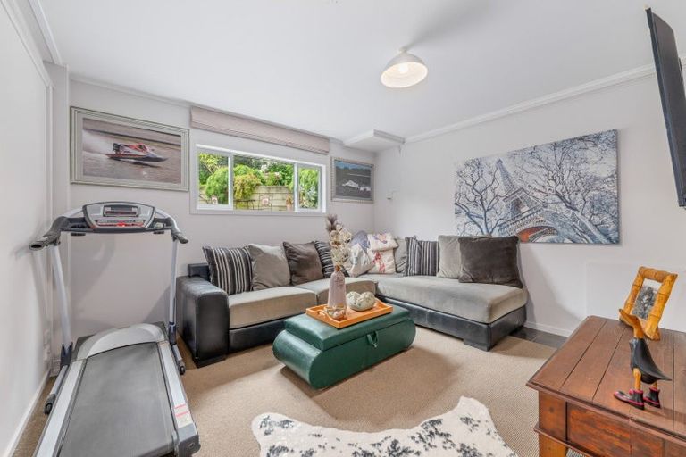 Photo of property in 32-34 Moana View Road, Waikawa, Picton, 7220