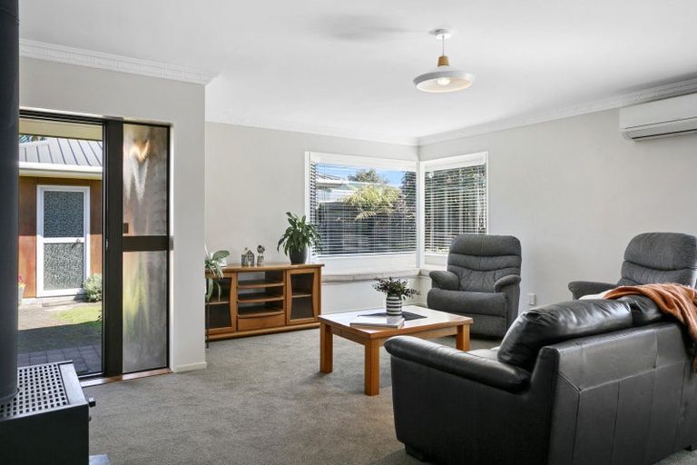 Photo of property in 184 Acacia Bay Road, Nukuhau, Taupo, 3330
