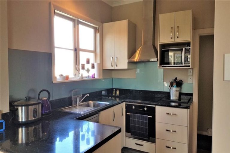 Photo of property in 21 Russell Street, Westport, 7825