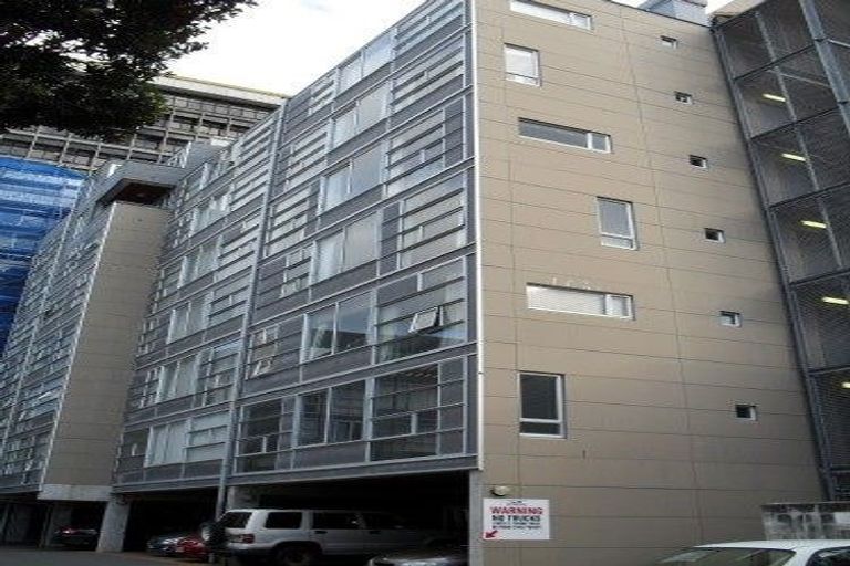 Photo of property in St Pauls Apartments, 93/43 Mulgrave Street, Thorndon, Wellington, 6011