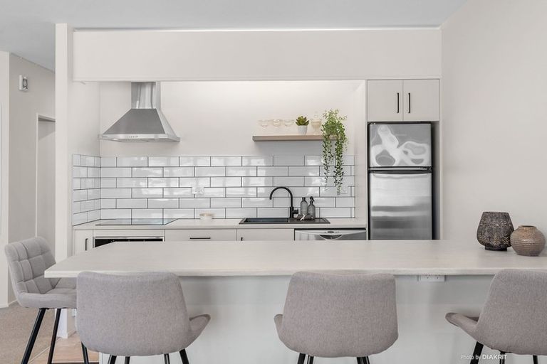 Photo of property in St Peters Apartments, 9c/192 Willis Street, Te Aro, Wellington, 6011