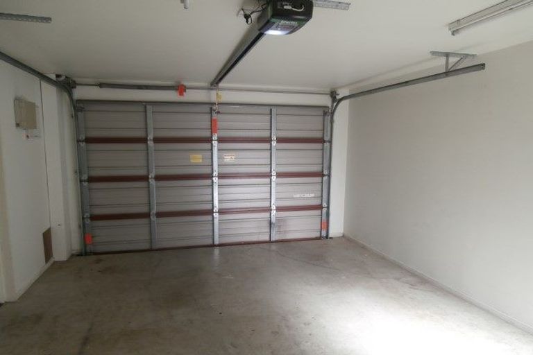 Photo of property in 53 Fairfield Avenue, Addington, Christchurch, 8024