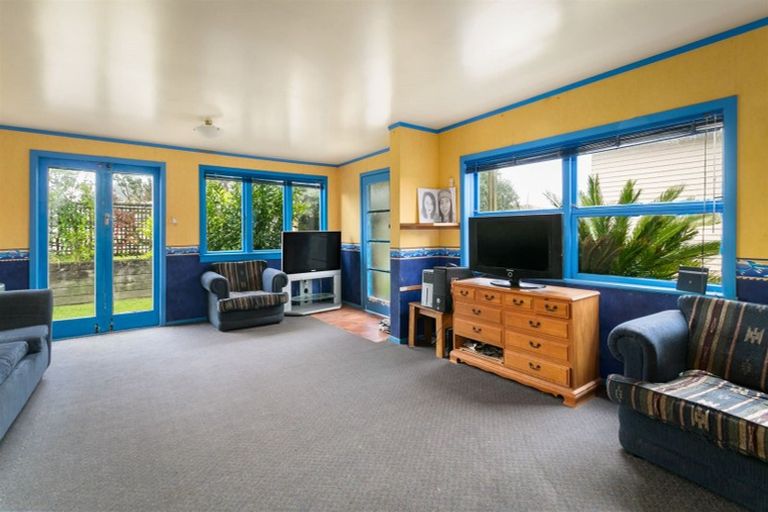 Photo of property in 35 Edinburgh Street, Waihi Beach, 3611