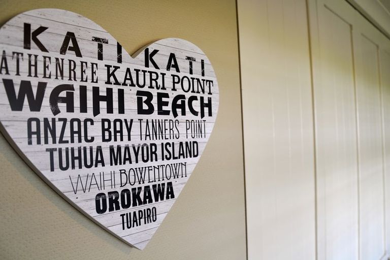 Photo of property in 16 Ocean View Road, Waihi Beach, 3611