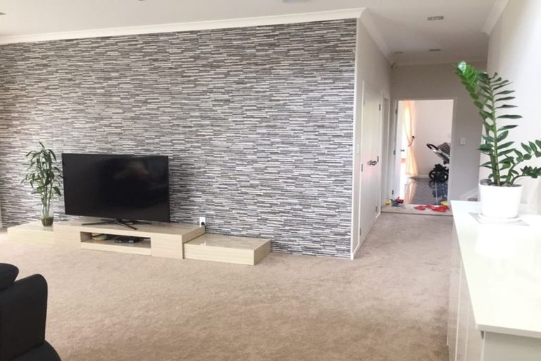 Photo of property in 23 Dromoland Drive, Flat Bush, Auckland, 2019