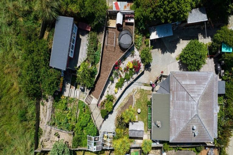 Photo of property in 98 Russell Street, Stepneyville, Nelson, 7010